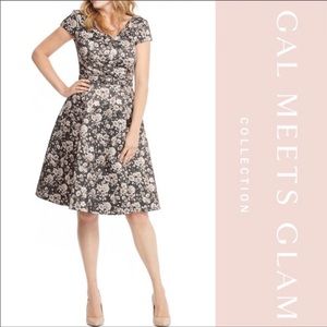 Gal Meets Glam Elle Brightex Duchess
Satin Dress